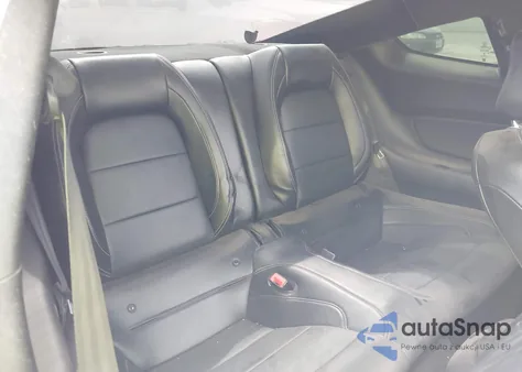 2018 Ford Mustang Ecoboost z USA, uszkodzony, nr VIN 1FA6P8TH1J5113908